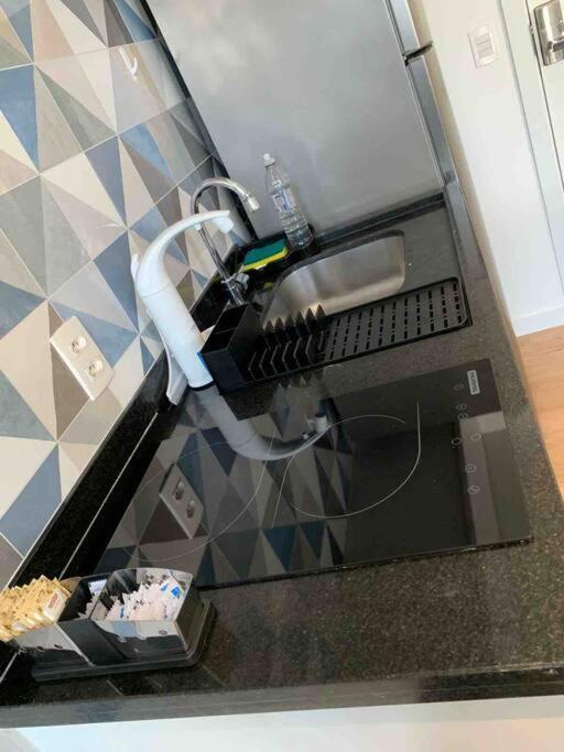Apartamento Encantador No Bairro Da Liberdade São Paulo